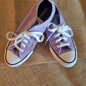 Converse lavender lowtops